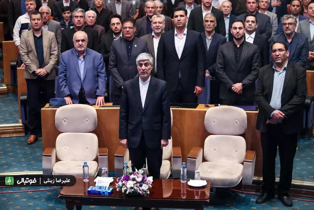 حضور علیرضا پاکدل، رییس فدراسیون هندبال، در مراسم معرفی برترین های ورزش (قهرمان ایران) و اعلام فدراسیون برتر در سال ۱۴۰۲/عکس