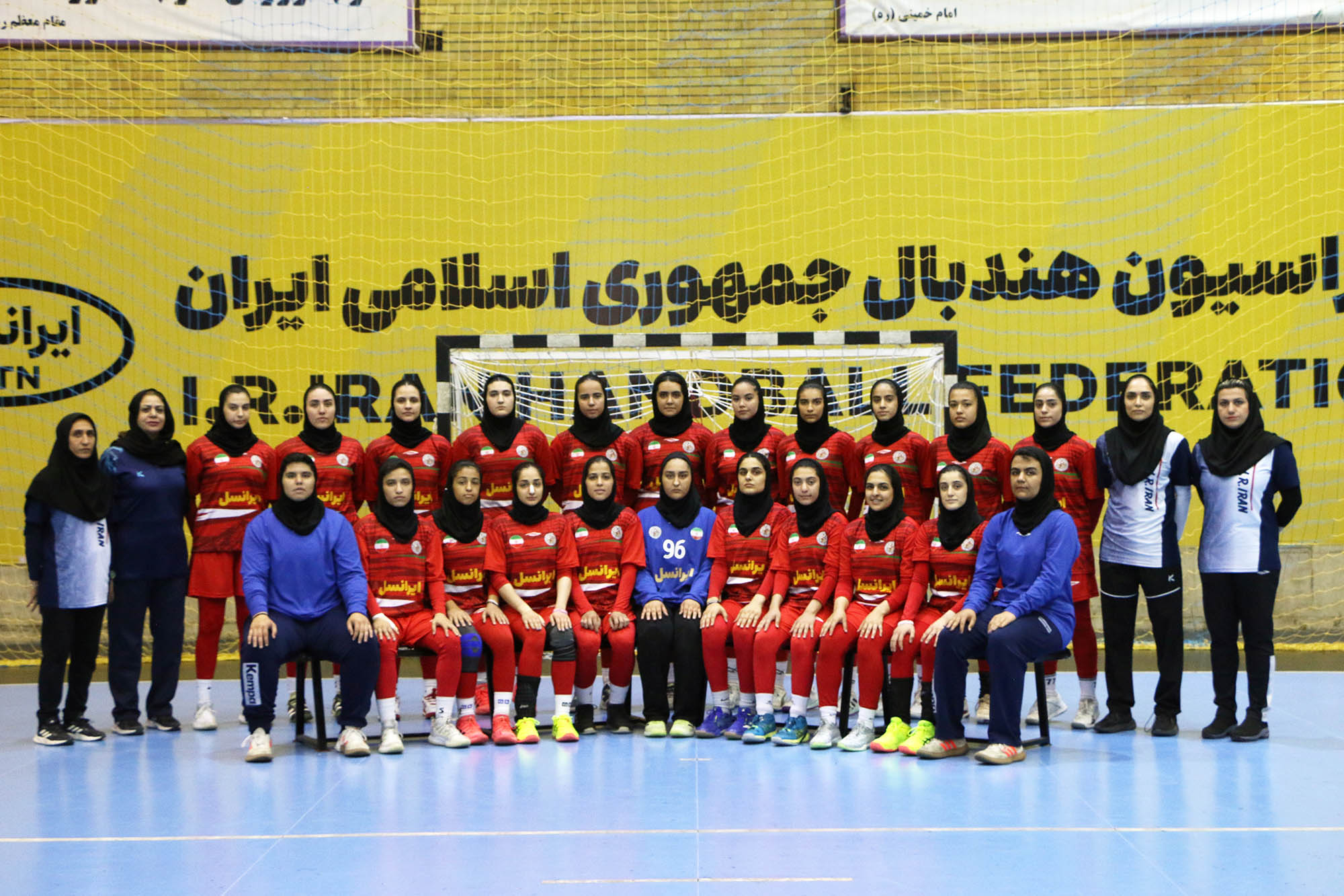 برگزاری دهمین اردوی تیم ملی هندبال نوجوانان دختر ایران به میزبانی فدراسیون هندبال/ عکس