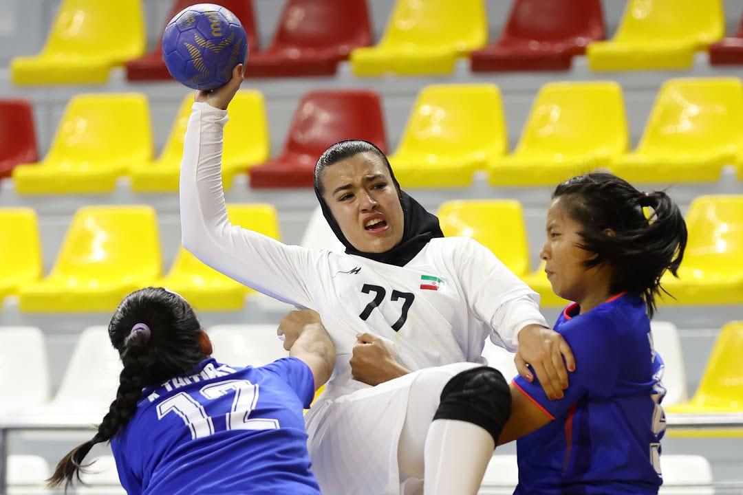 سومین دوره بازی‌های آسیایی جوانان 2025 - بحرین؛ تیم ملی هندبال جوانان دختر ایران 32 - تایلند 16/ عکس