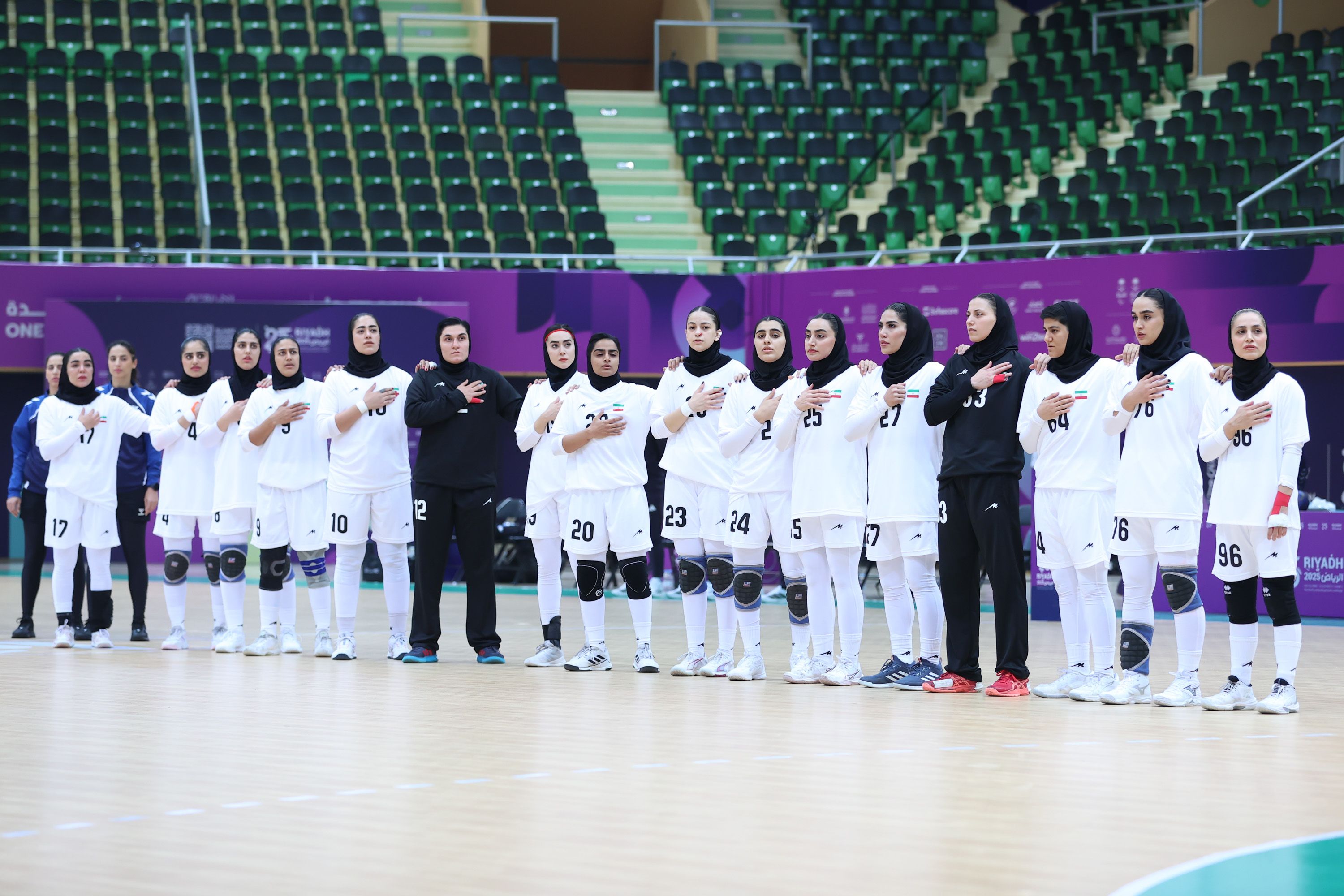 ششمین دوره بازی‌های همبستگی کشورهای اسلامی - ریاض؛ تیم ملی هندبال بانوان ایران - تیم ملی هندبال بانوان ترکیه/ عکس