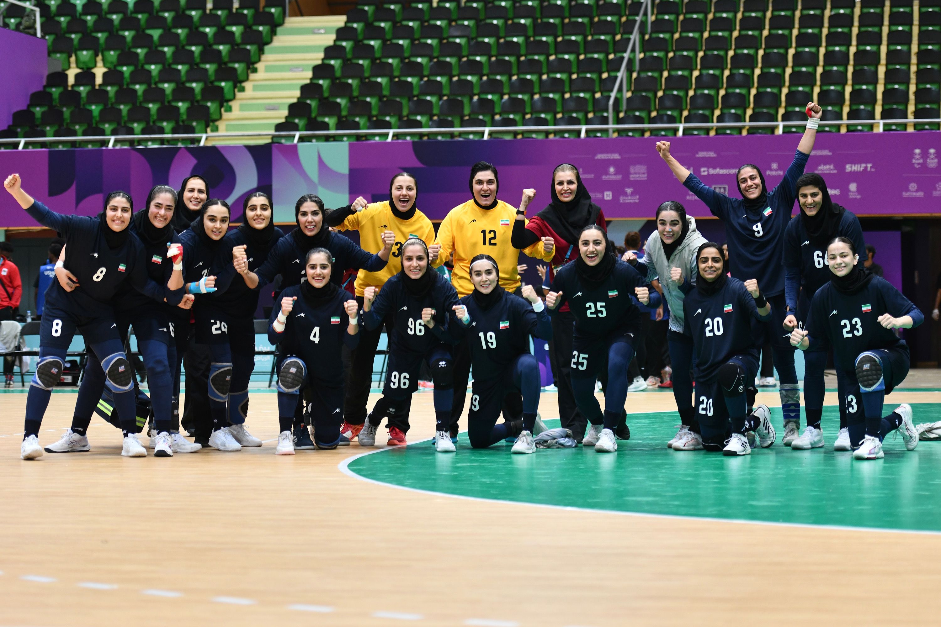 ششمین دوره بازی‌های همبستگی کشورهای اسلامی - ریاض؛ تیم ملی هندبال بانوان ایران - تیم ملی هندبال بانوان گینه/ عکس