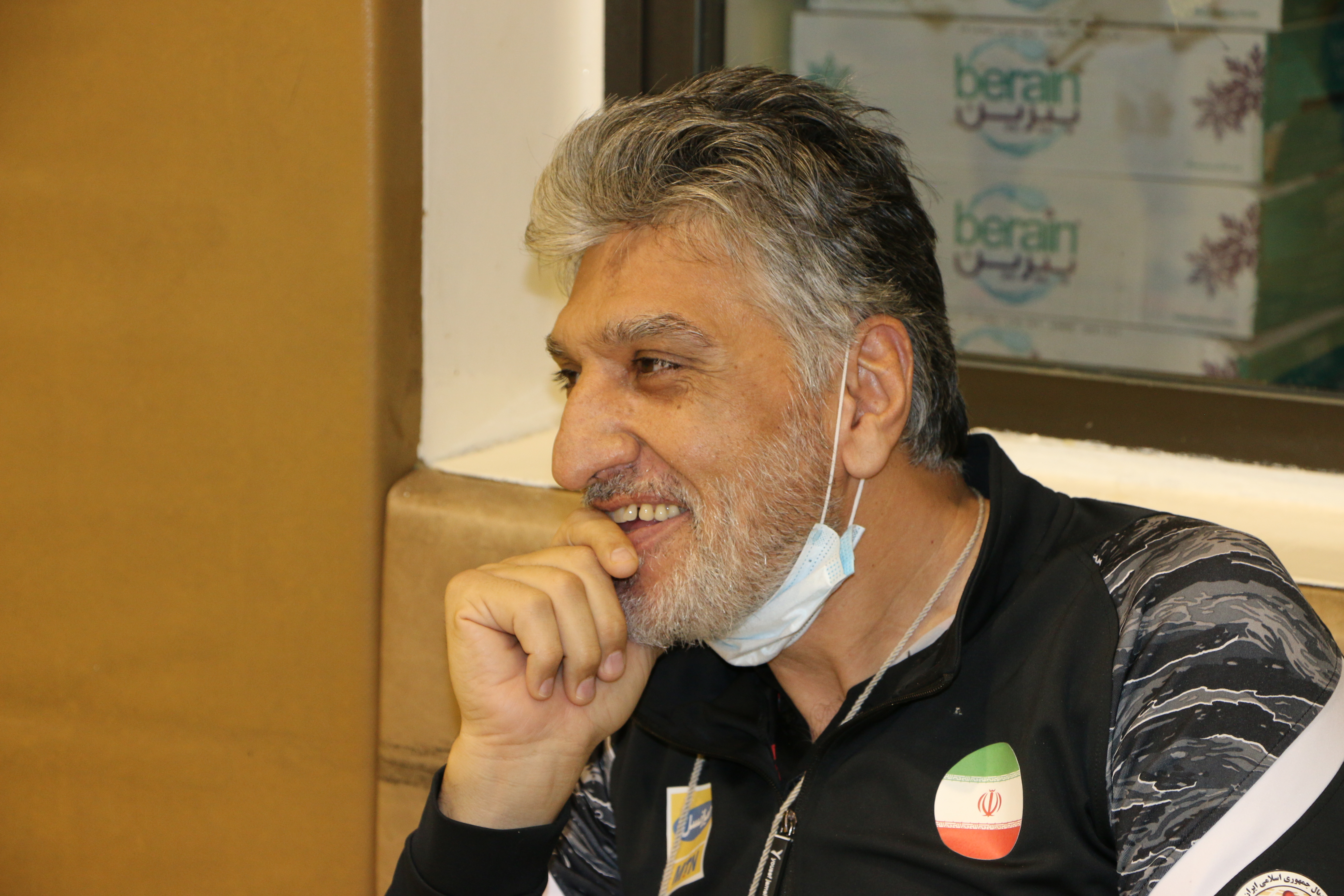 کیوان صادقی: مسابقات قهرمانی جهان سبب رونق هرچه بیشتر هندبال خواهد شد / کار سختی در برابر حریفان داریم
