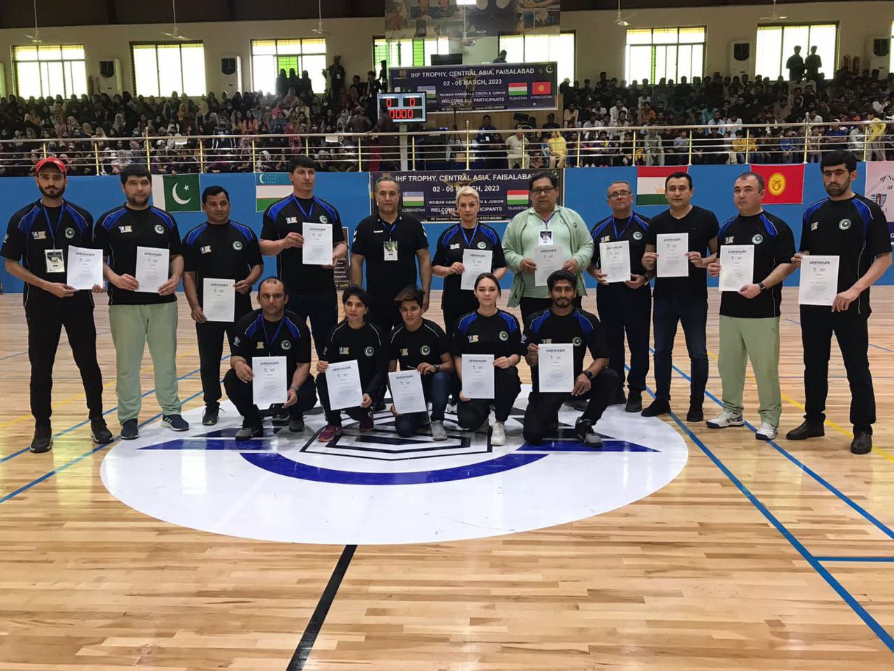حضور علیرضا حبیبی در دانشگاه جی سی پاکستان در حاشیه مسابقات IHF Trophy