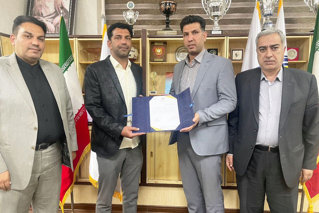 کادر فنی تیم ملی هندبال ساحلی نوجوانان تکمیل شد/ قلی پور در کنار ذکایی
