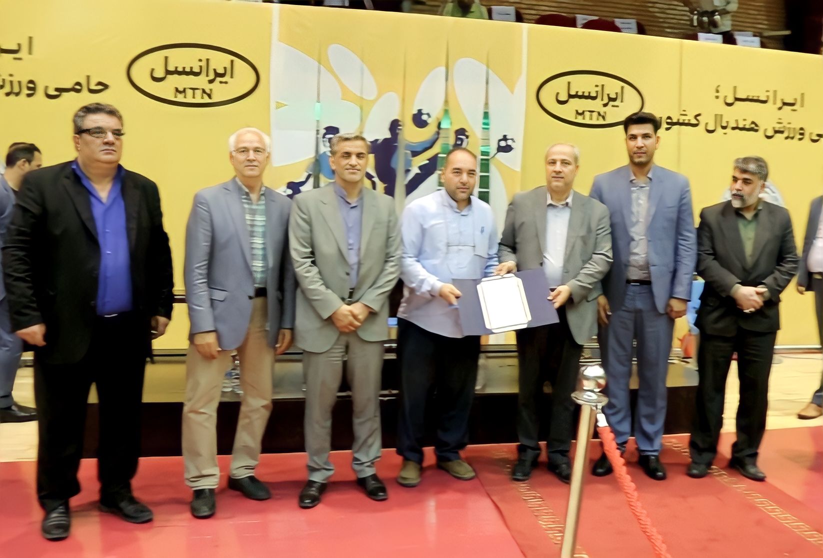تقدیر از جانباز جنگ تحمیلی به مناسبت سالروز آزادسازی خرمشهر