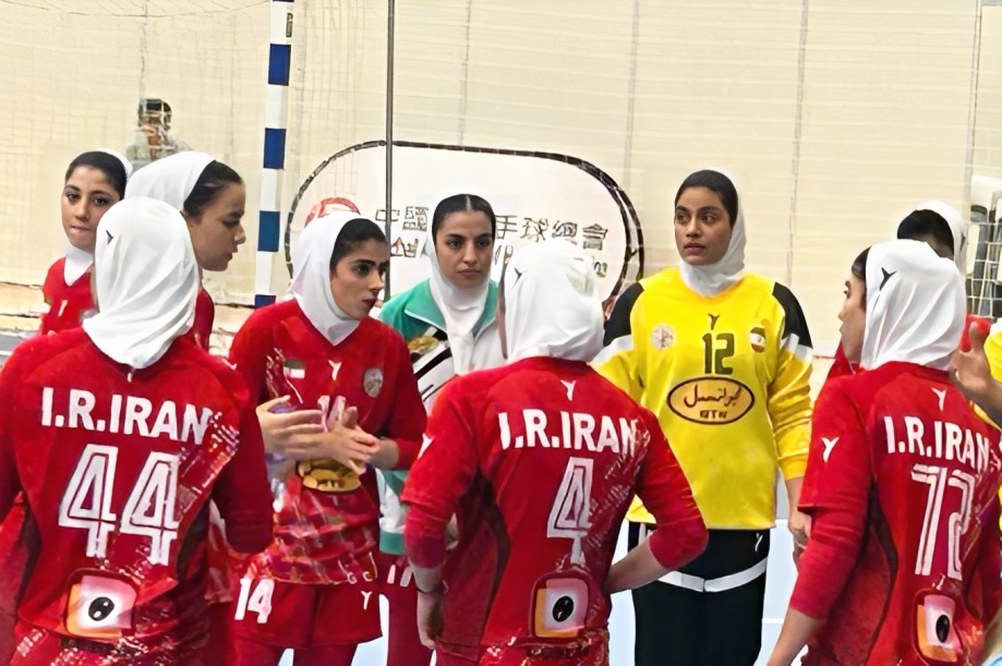 زور دختران ایران به چین تایپه نرسید
