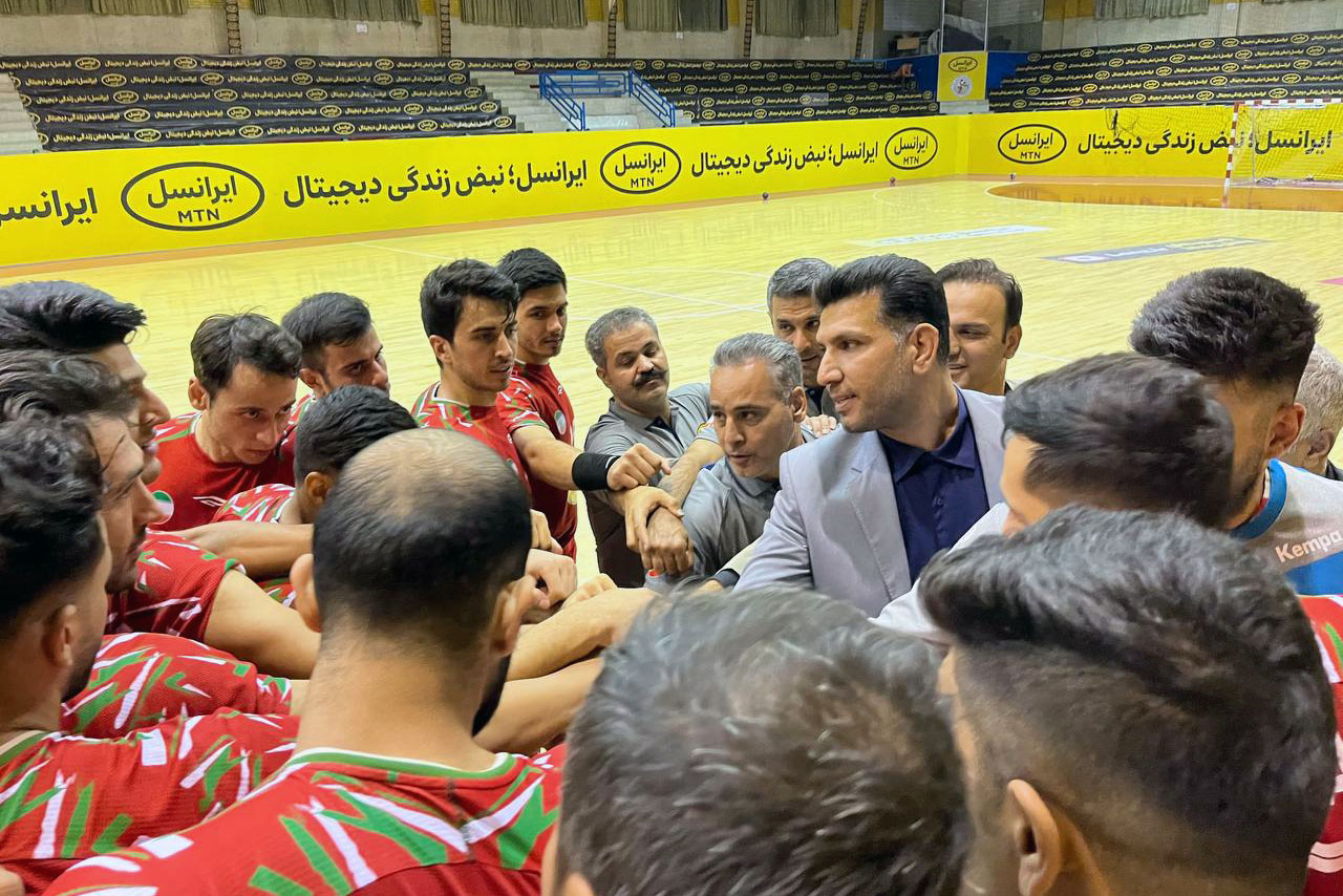 پاکدل در اردوی تیم ملی هندبال بزرگسالان: برای موفقیت در هانگژو همدل و هم قسم می شویم