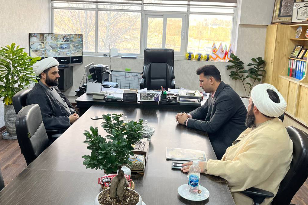 دیدار رییس فدراسیون هندبال با مدیرکل دفتر امور فرهنگی وزارت ورزش و جوانان