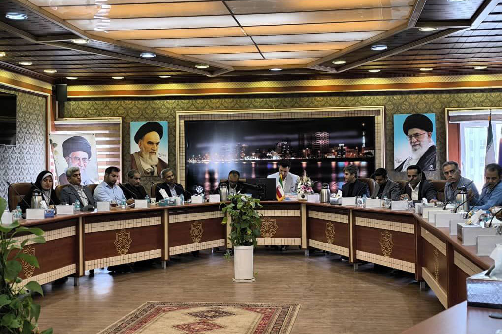آیین جمشید برای ۴ سال دیگر به عنوان رییس هیات هندبال استان هرمزگان انتخاب شد
