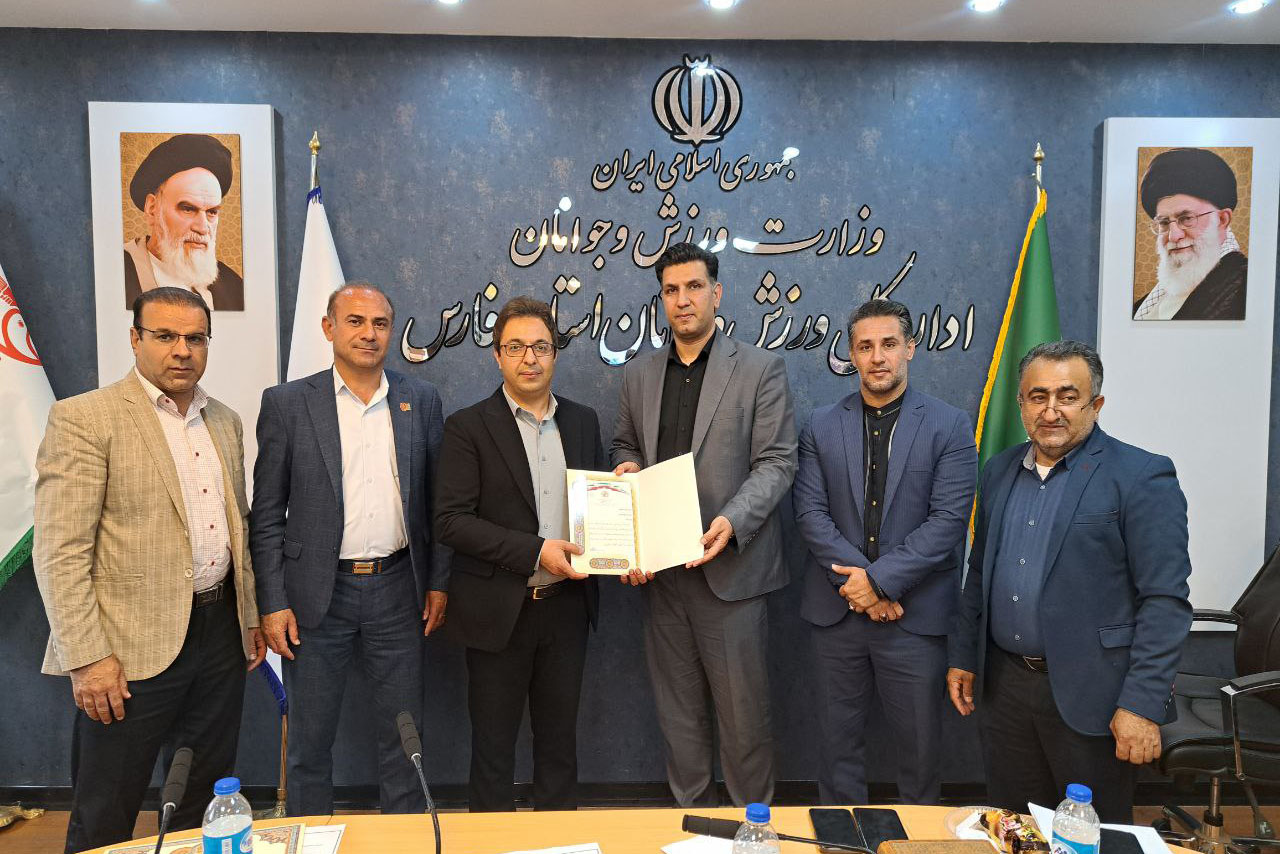 رییس هیات هندبال فارس در سمت خود ابقا شد