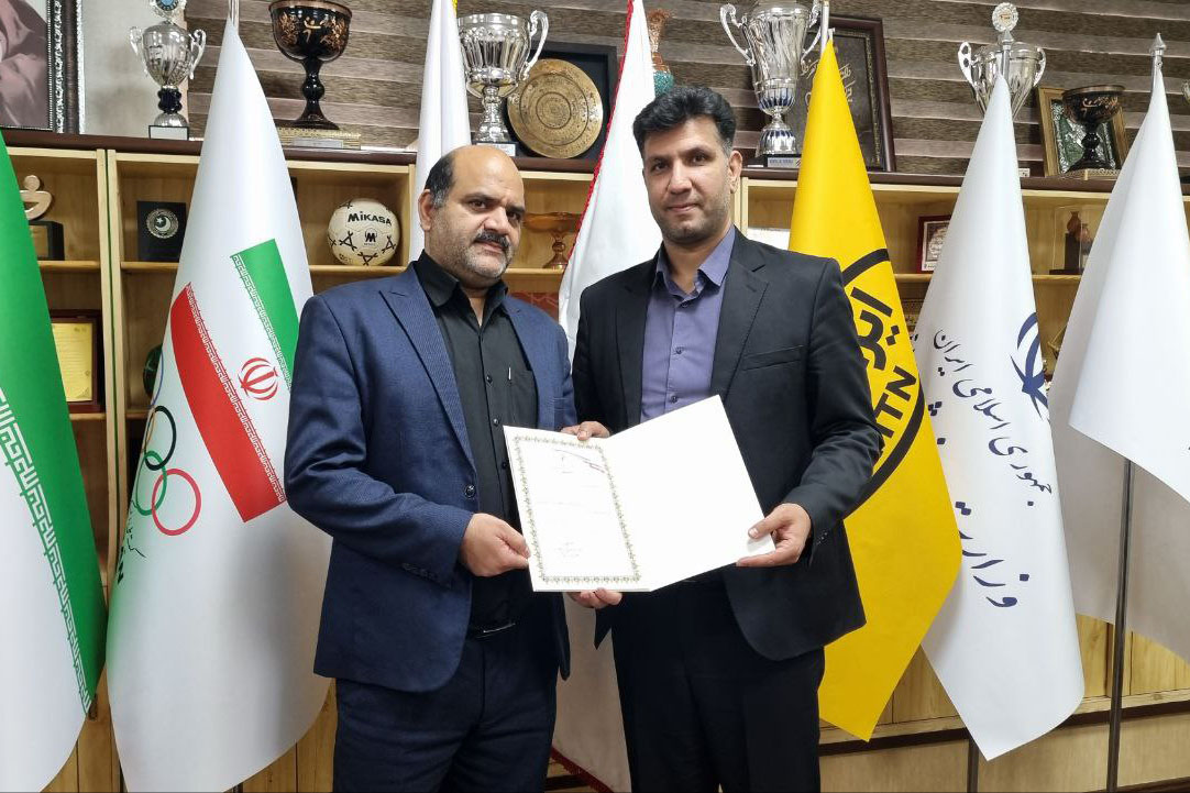 حمیدرضا عزتی مشاور رییس فدراسیون هندبال شد