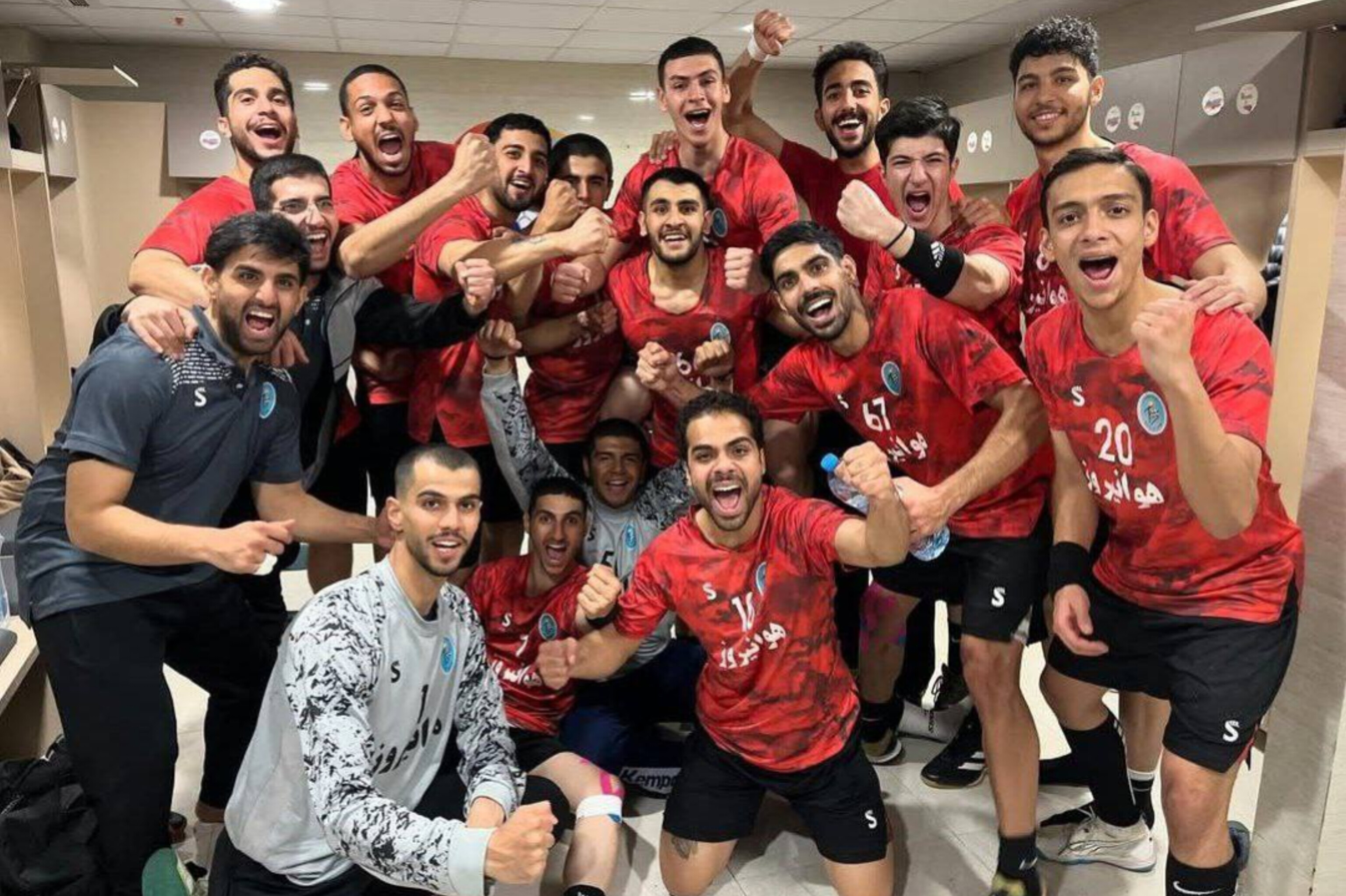 پرواز هوانیروز اصفهان قهرمان لیگ دسته یک هندبال مردان شد