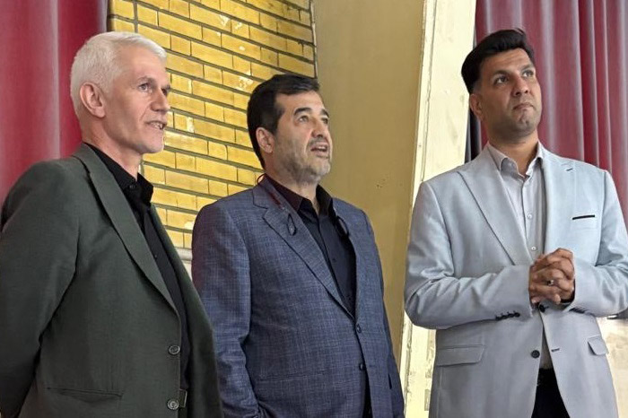 بازدید سرزده وزیر ورزش و جوانان از فدراسیون هندبال/ قدردانی دنیامالی بابت ایجاد فضای مناسب برای ملی پوشان