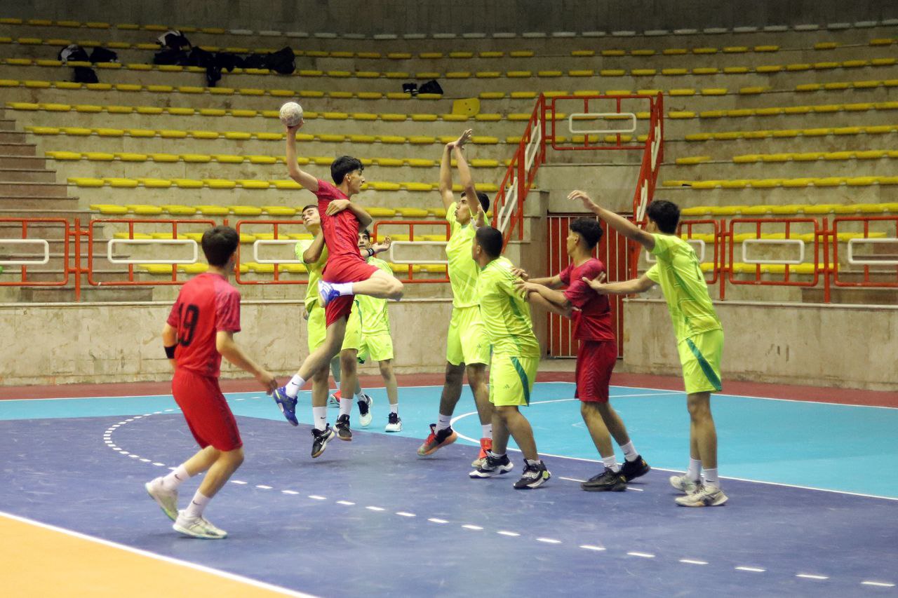 نتایج روز سوم مسابقات هندبال پسران المپیاد استعدادهای برتر اعلام شد