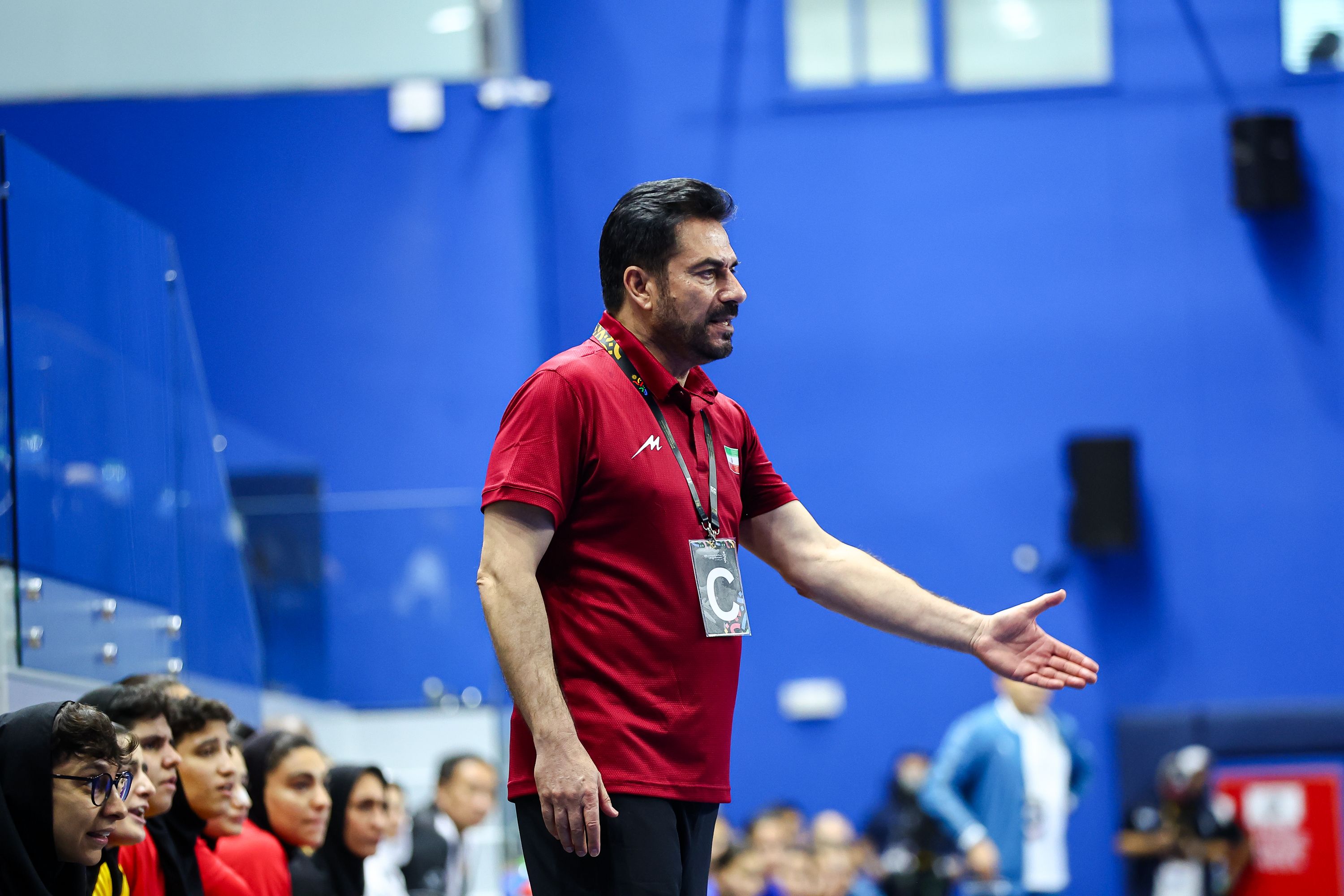 رزمگر: بازیکنان فراتر از توانایی خودشان عمل کردند/ امیدوارم در دو گام بعدی هم موفق باشیم