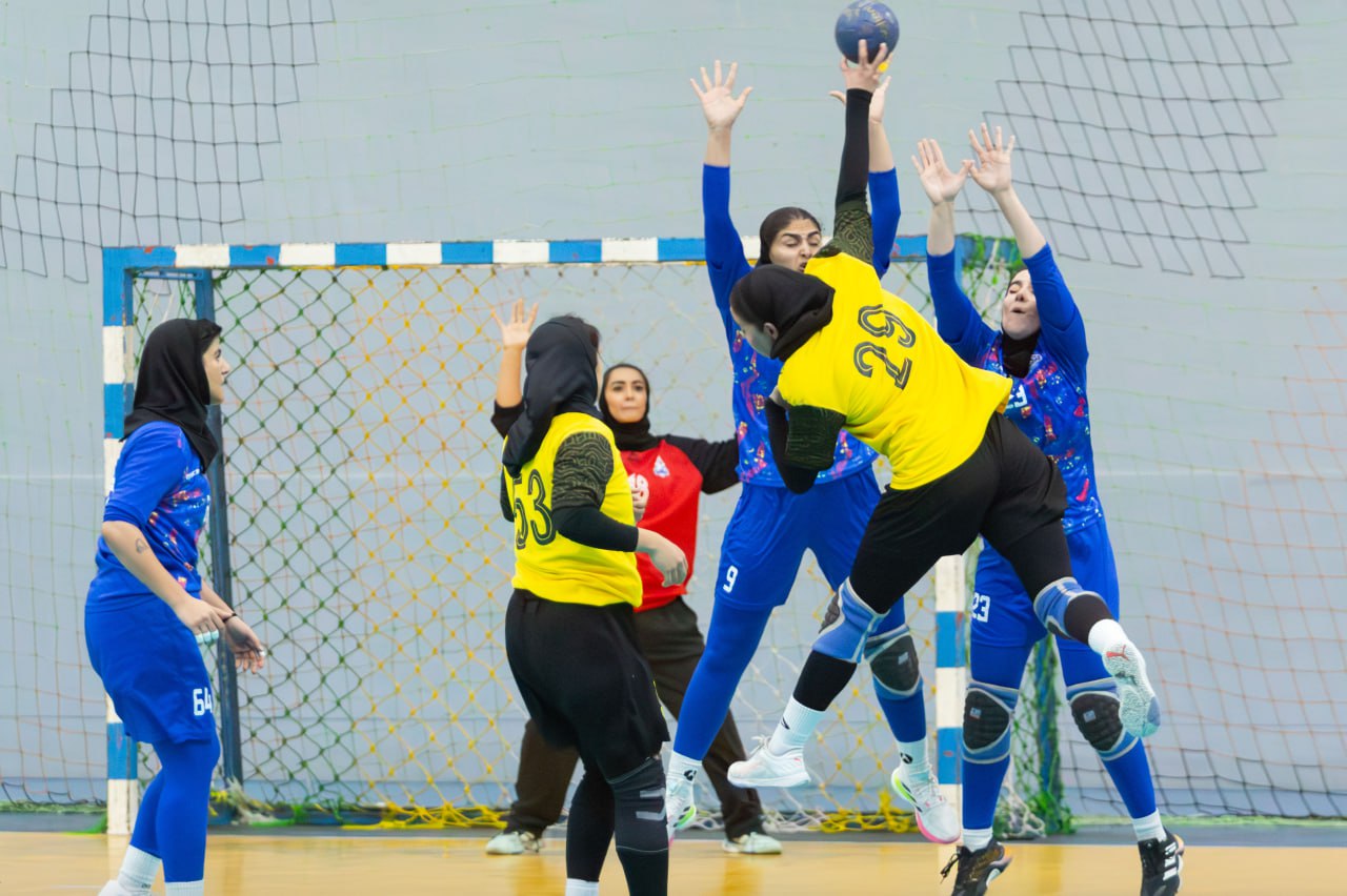 سپاهان، برنده بازی بزرگ هفته/ دومین برد در کارنامه استقلال و بافق