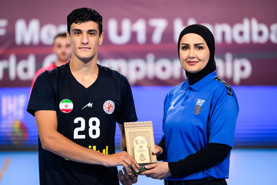 ثمربخش، برترین بازیکن دیدار ایران و پورتوریکو