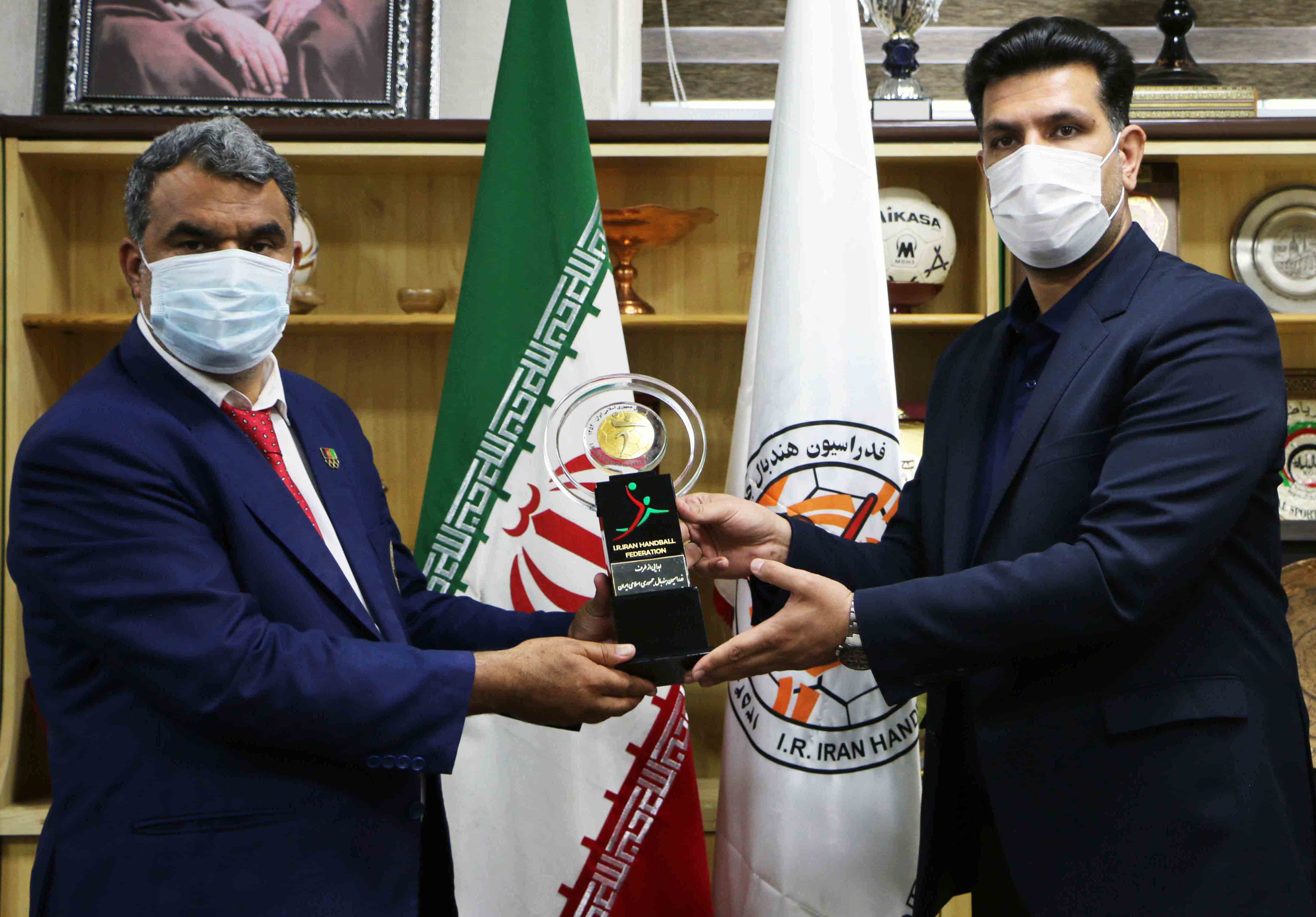 نشست صمیمی دو رئیس فدراسیون هندبال ایران و افغانستان، شنبه یکم خرداد 1400