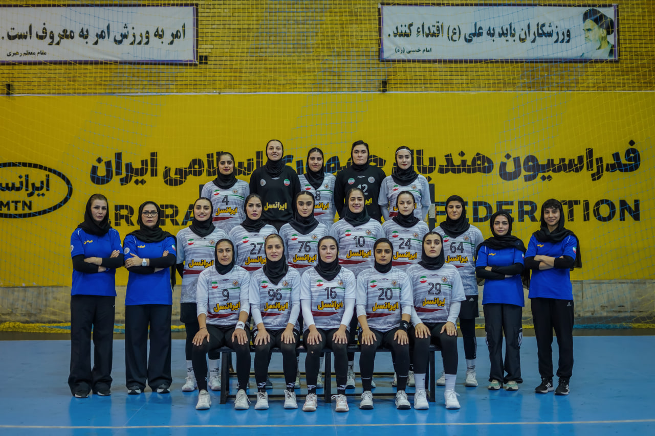 دختران هندبال همگی رو به جلو برای ایران/ ویدئو